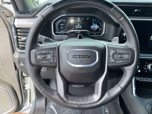 Used 2025 GMC Sierra 1500 Denali AWD/4WD image 16