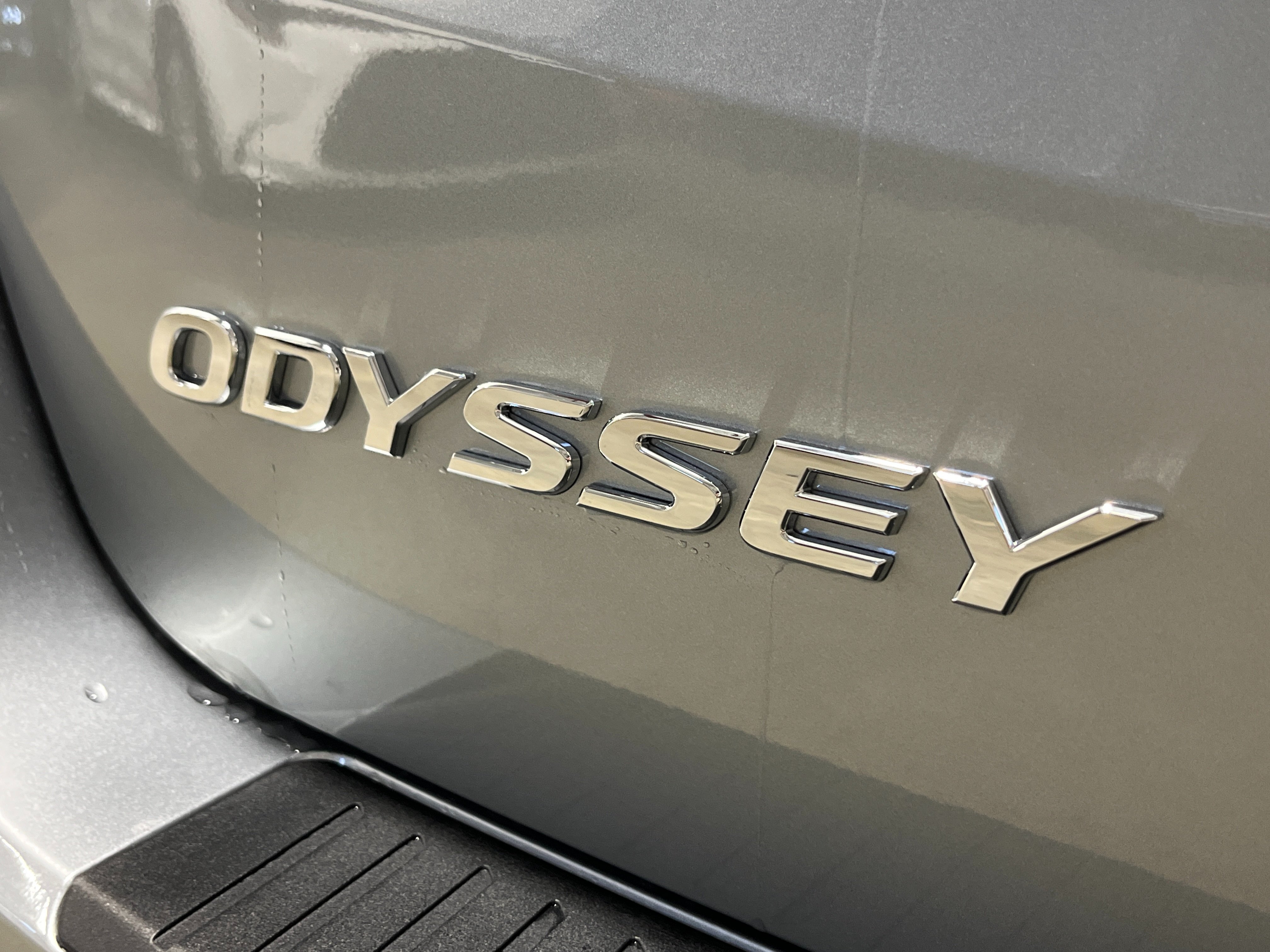 New 2027 Honda Odyssey EX-L image 6