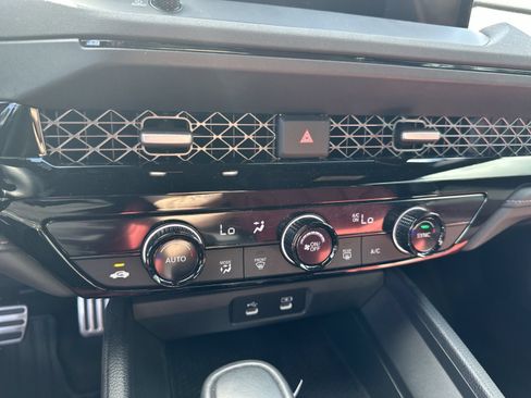 Used 2023 Honda Accord Sport image 16