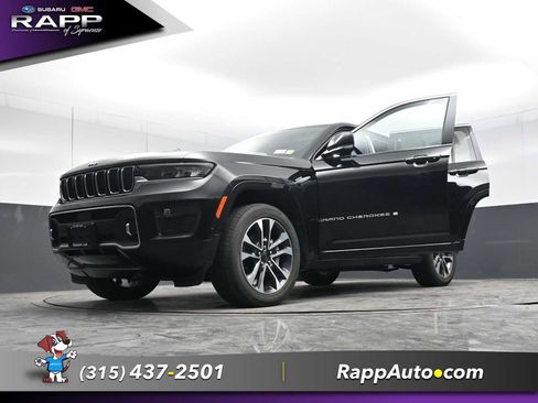 Used 2023 Jeep Grand Cherokee Overland w/ Luxury Tech Group IV AWD/4WD image 75