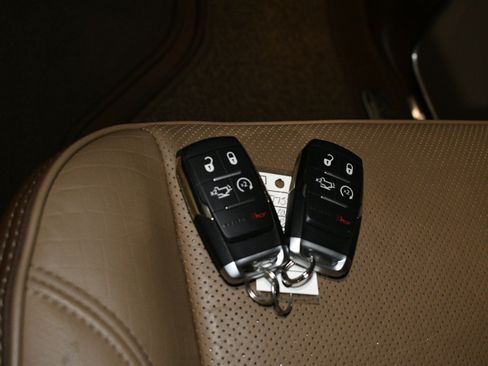 Used 2021 RAM 3500 Limited AWD/4WD image 97