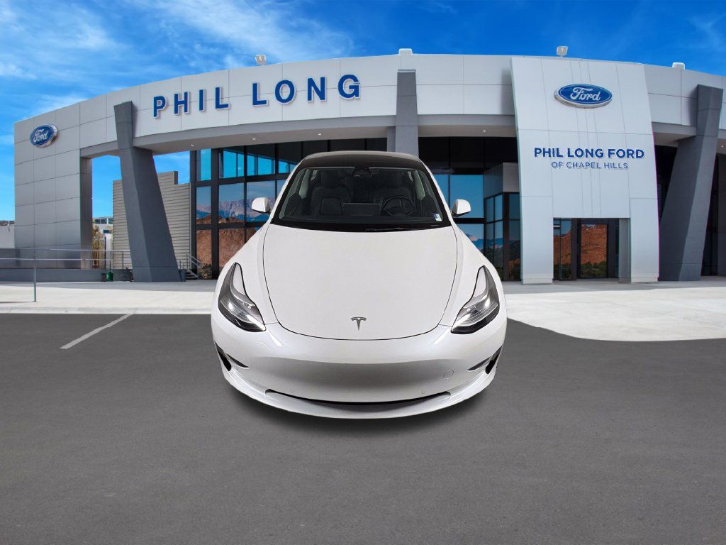 Used 2022 Tesla Model 3 Long Range AWD/4WD image 8