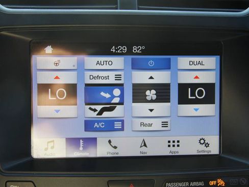 Used 2019 Ford Explorer XLT w/ Equipment Group 202A AWD/4WD image 30