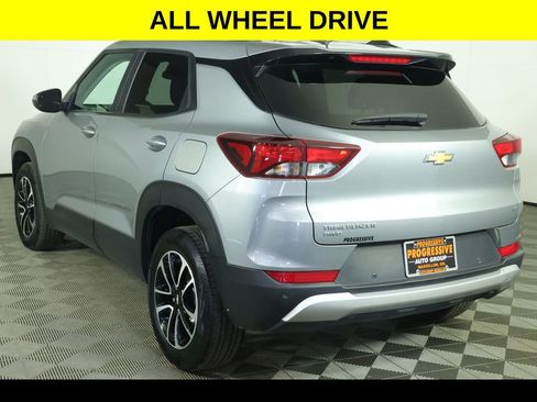 Certified 2024 Chevrolet TrailBlazer LT w/ Driver Confidence Package AWD/4WD image 4