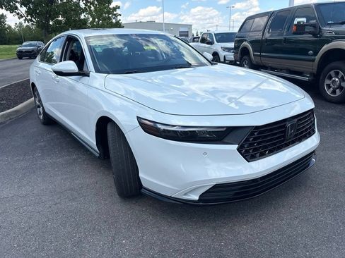 Used 2023 Honda Accord EX-L image 12