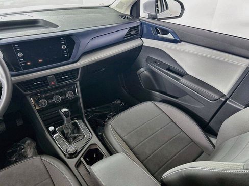 Certified 2024 Volkswagen Taos SE AWD/4WD image 22