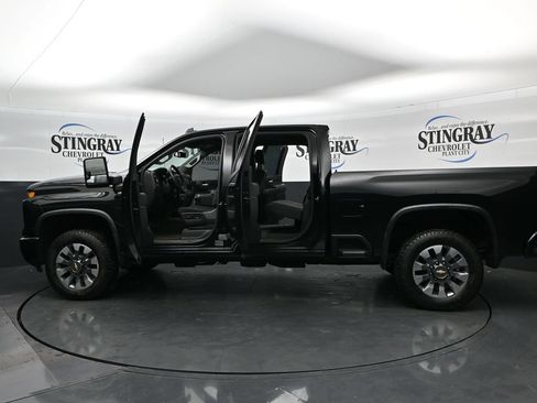 Used 2024 Chevrolet Silverado 2500 Custom w/ Custom Value Package AWD/4WD image 37