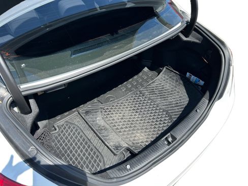 Used 2018 Mercedes-Benz C 300 Sedan image 19