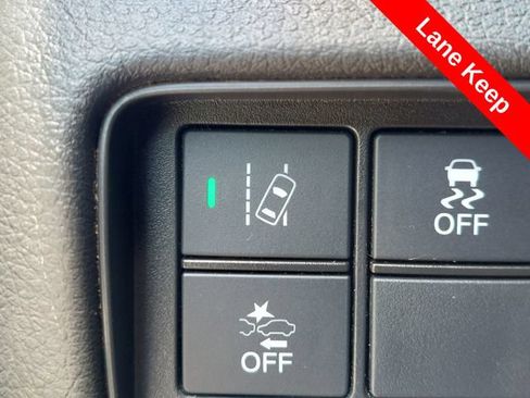 Used 2018 Honda CR-V EX image 16