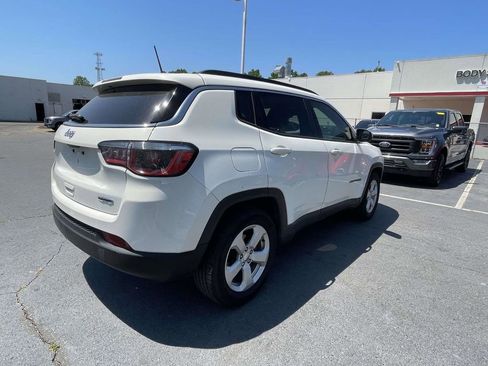 Used 2020 Jeep Compass Latitude FWD image 25