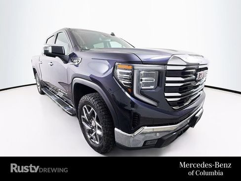 Used 2025 GMC Sierra 1500 SLT w/ SLT Premium Plus Package AWD/4WD image 1