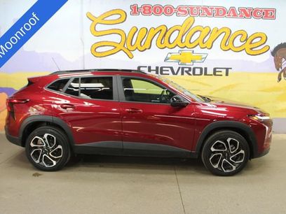 Used 2025 Chevrolet Trax RS w/ Sunroof Package