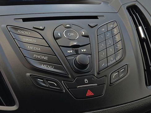 Used 2014 Ford Escape SE image 15