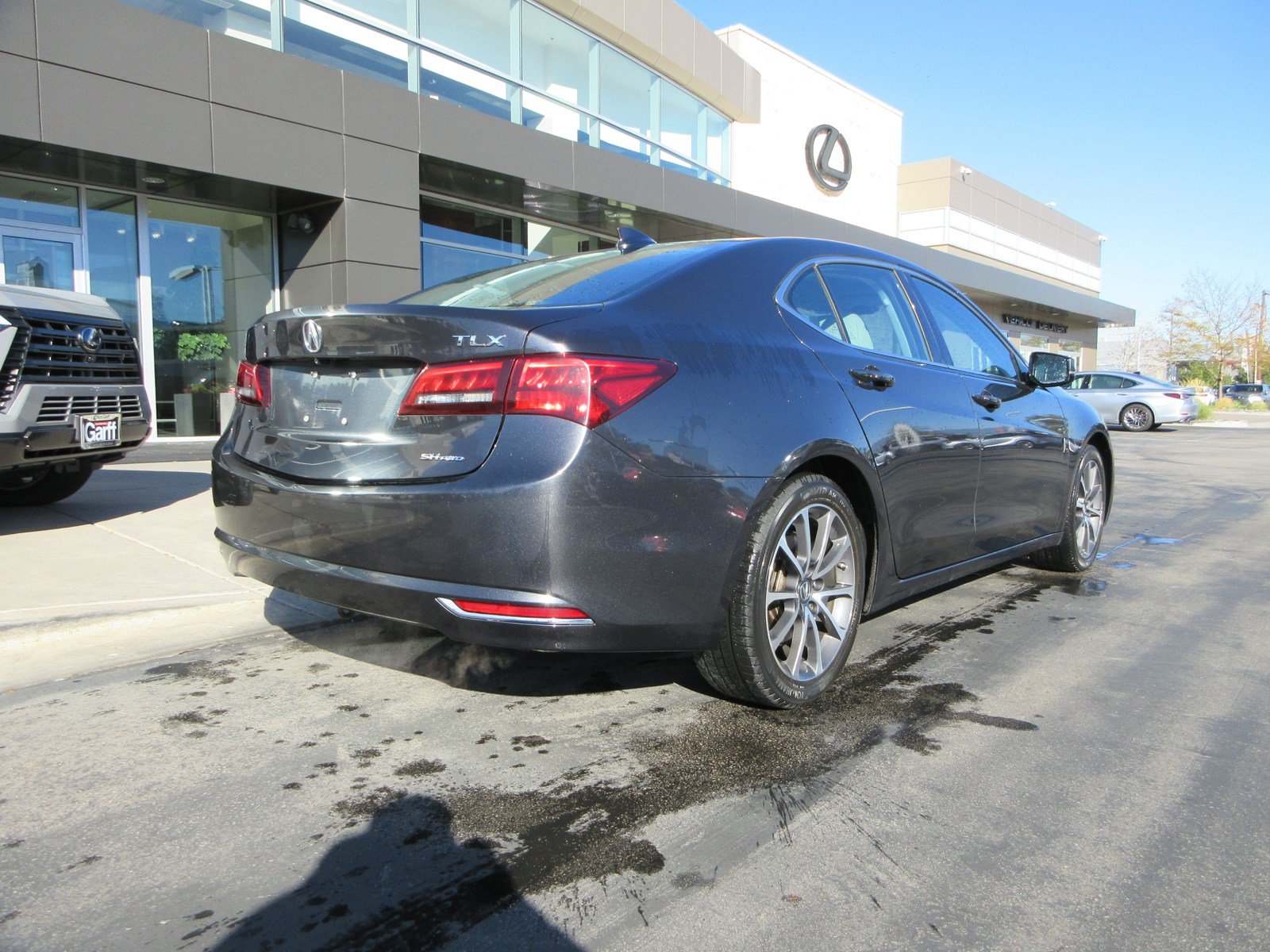 Used 2015 Acura TLX w/ Technology Package AWD/4WD image 10
