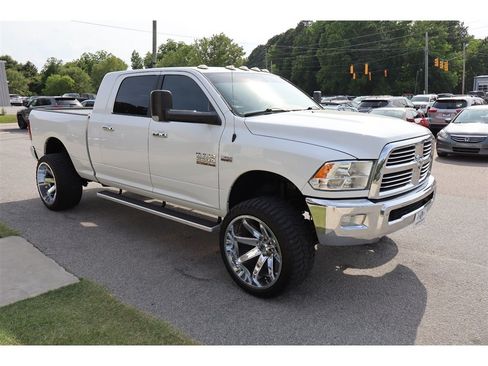 Used 2017 RAM 2500 Big Horn AWD/4WD image 7