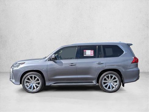 Used 2017 Lexus LX 570 4WD w/ Luxury Package image 8