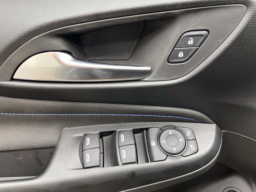 New 2026 Buick Envista Sport Touring w/ Convenience I Package FWD image 7