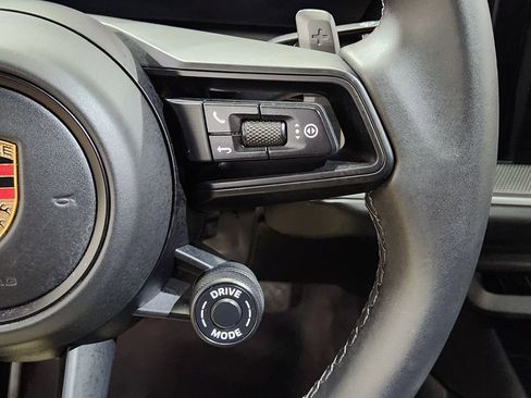 Used 2024 Porsche Cayenne image 49