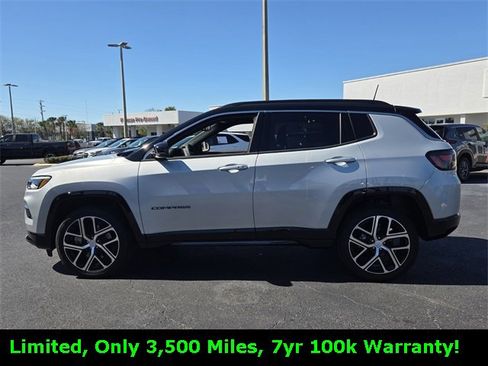 Used 2024 Jeep Compass Limited w/ Elite Group image 4