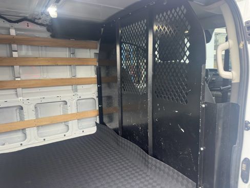 Used 2024 Ford Transit 250 Low Roof w/ Exterior Upgrade Package image 15