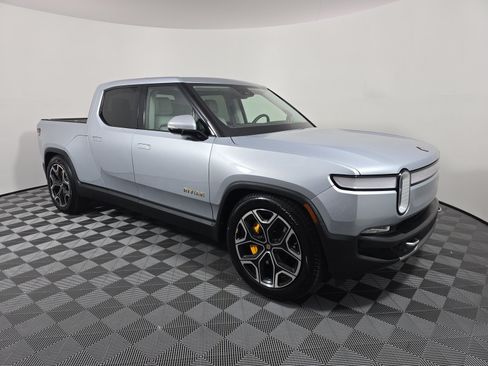 Used 2023 Rivian R1T Adventure AWD/4WD image 7