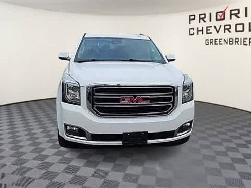 Certified 2020 GMC Yukon XL SLT image 3