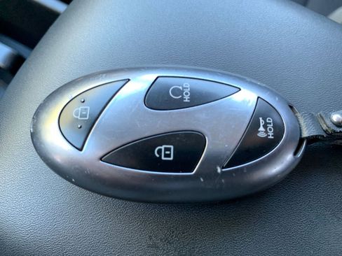 Used 2025 Hyundai Kona SEL image 22