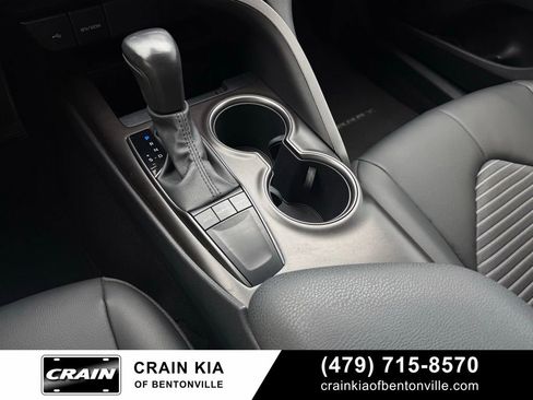 Used 2023 Toyota Camry SE w/ Convenience Package FWD image 19
