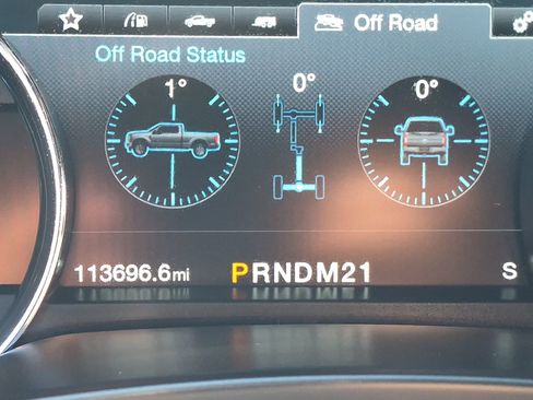 Used 2017 Ford F350 Platinum w/ Platinum Ultimate Package AWD/4WD image 21
