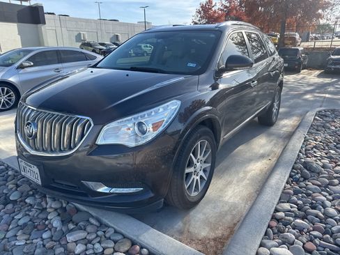 Used 2017 Buick Enclave Leather image 14