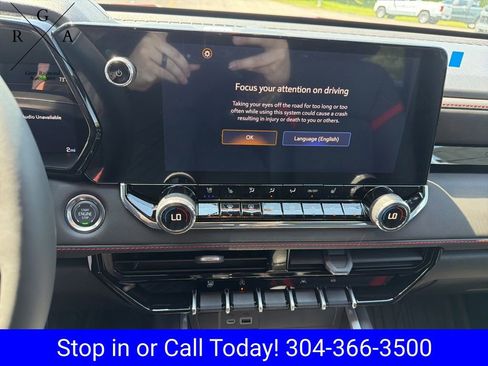 New 2026 Chevrolet Colorado Z71 w/ Technology Package AWD/4WD image 18