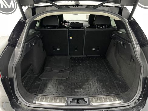 Used 2019 Jaguar F-PACE Prestige image 26