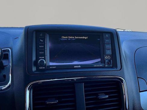 Used 2019 Dodge Grand Caravan GT FWD image 13