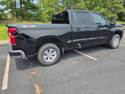 Used 2023 Chevrolet Silverado 1500 LT w/ Protection Package AWD/4WD image 5