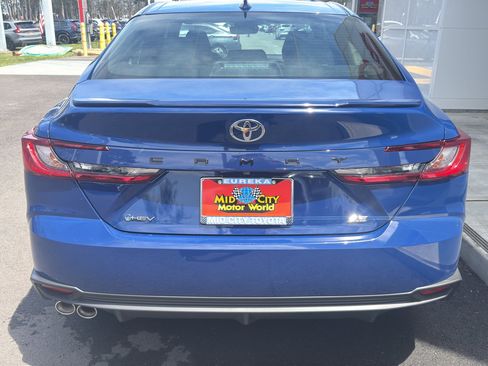 New 2026 Toyota Camry SE w/ Convenience Package FWD image 11