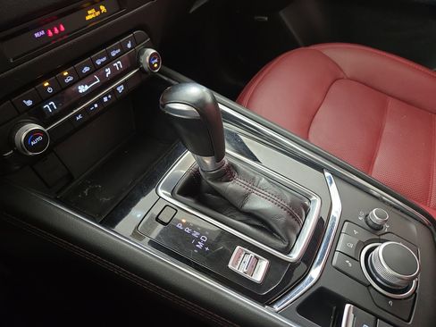 Used 2021 MAZDA CX-5 Carbon Edition image 24