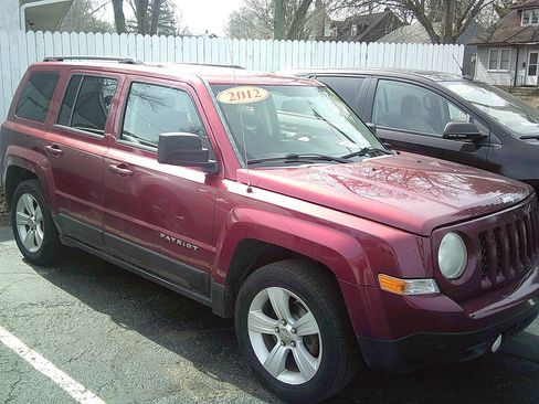 Used 2012 Jeep Patriot Latitude image 2