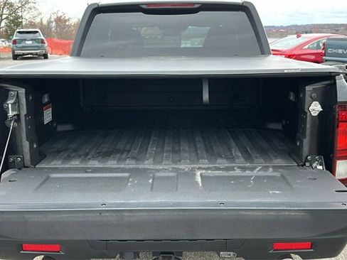Used 2023 Honda Ridgeline Sport image 24