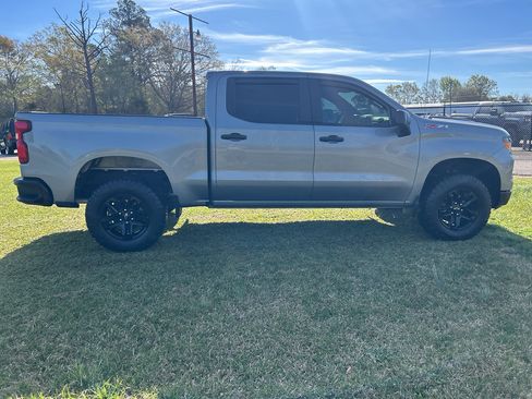 Used 2023 Chevrolet Silverado 1500 Custom Trail Boss image 10