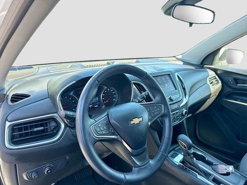 Used 2024 Chevrolet Equinox LT image 10