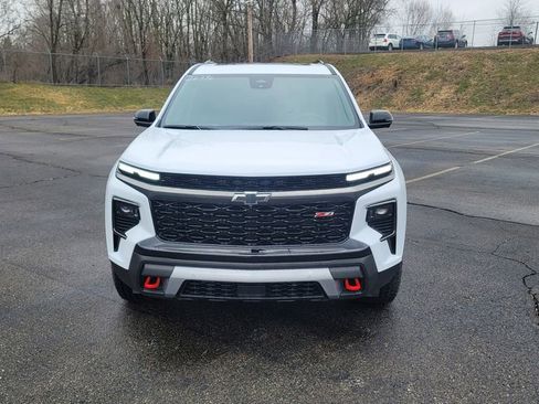 New 2026 Chevrolet Traverse Z71 w/ Enhanced Driving Package image 4