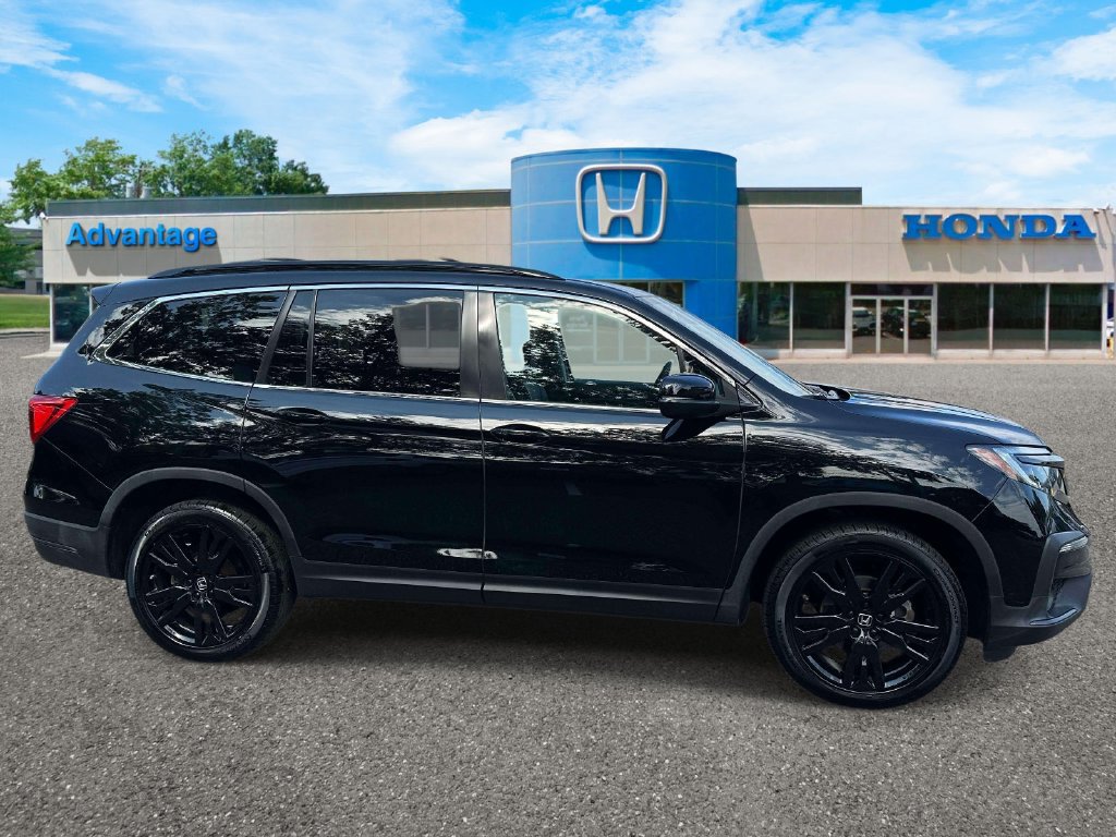 Certified 2021 Honda Pilot Special Edition image 3