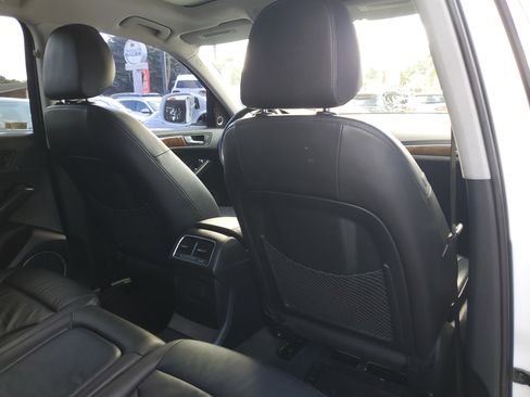 Used 2016 Audi Q5 2.0T Premium Plus w/ Technology Package image 40