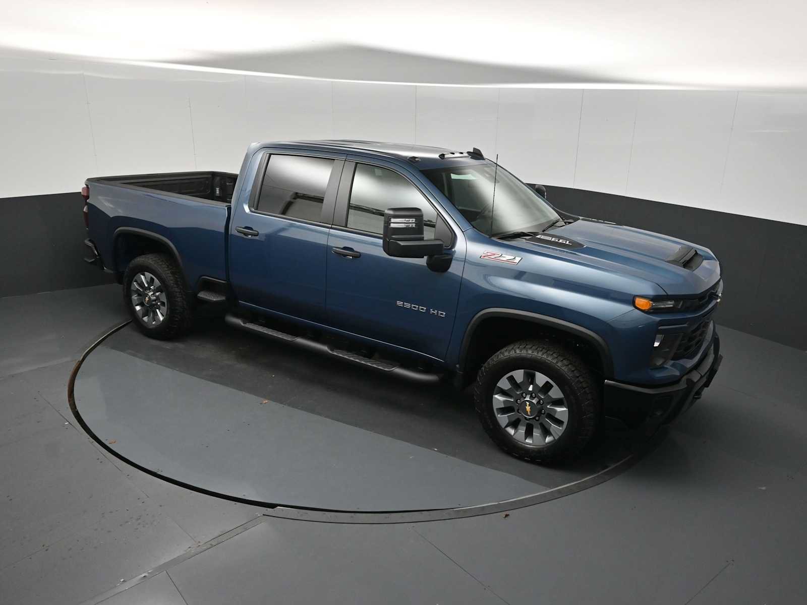 New 2026 Chevrolet Silverado 2500 Custom w/ Custom Value Package AWD/4WD image 10