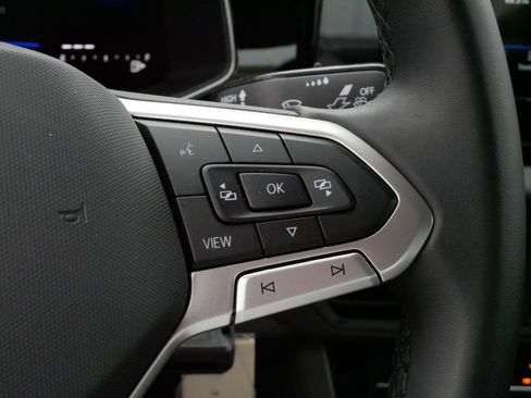 Certified 2025 Volkswagen Jetta S FWD image 25