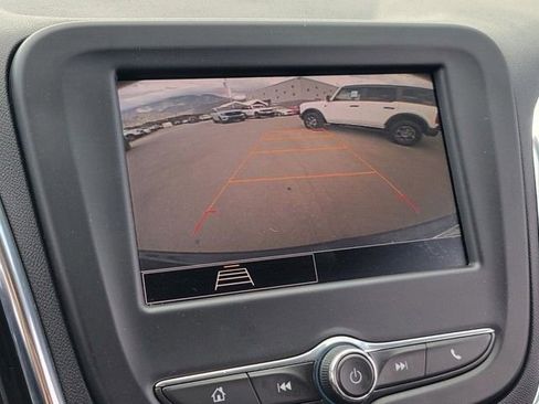 Used 2023 Chevrolet Equinox LT image 21