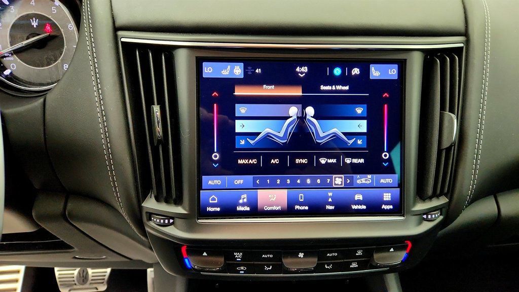 Used 2023 Maserati Levante Modena AWD/4WD image 17