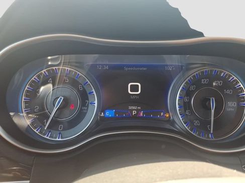 Used 2022 Chrysler 300 S w/ Comfort Group RWD image 27