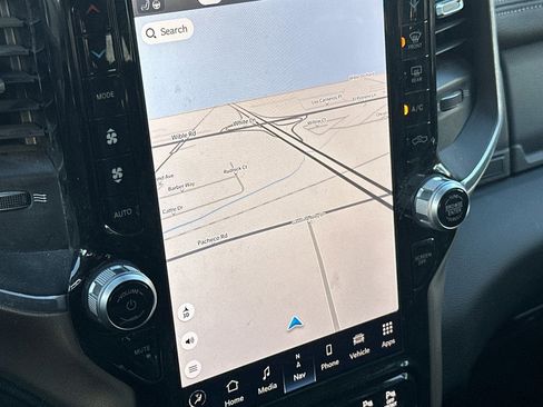 Used 2024 RAM 2500 Laramie image 19