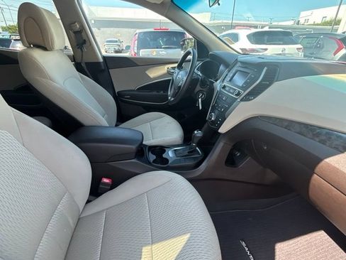 Used 2017 Hyundai Santa Fe Sport FWD image 22